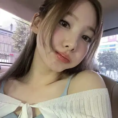 段绮玉
